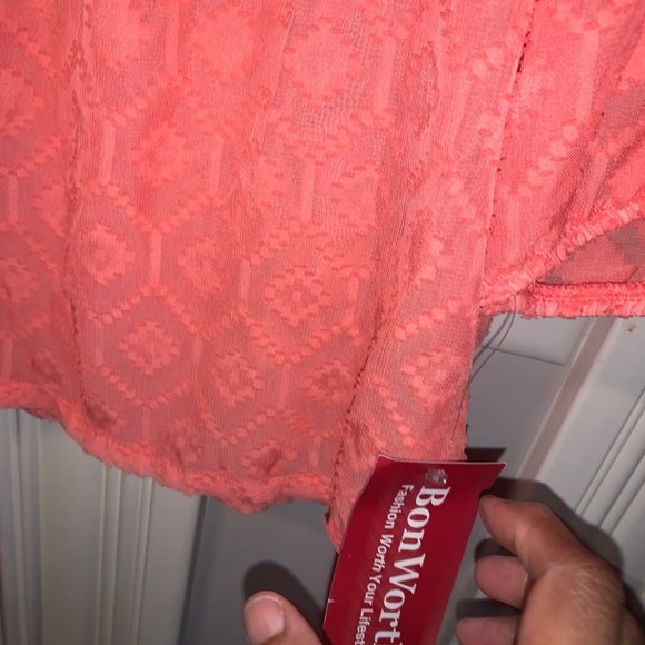 Bon Worth Women's Blouse Size SP CORAL NWT - Picture 9 of 9
